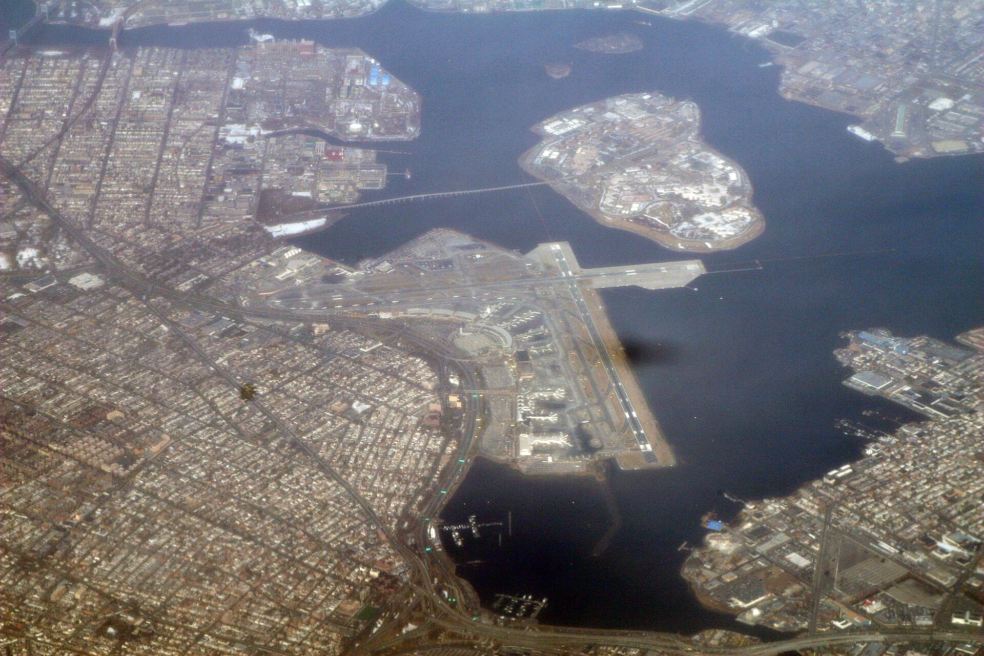 Rikers Island — where Seemona Sumasar was held for seven months due to Ramrattan's plot.